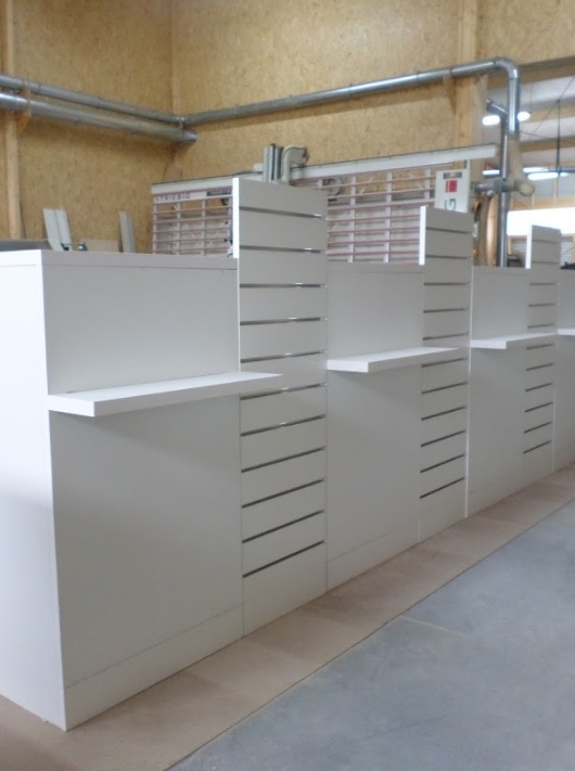fabrication-de-mobilier-specialise G8G4HVHg (1)